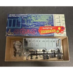 Roundhouse HO Gauge Train 2 Bay Covered Hopper Kit Western Maryland 1469